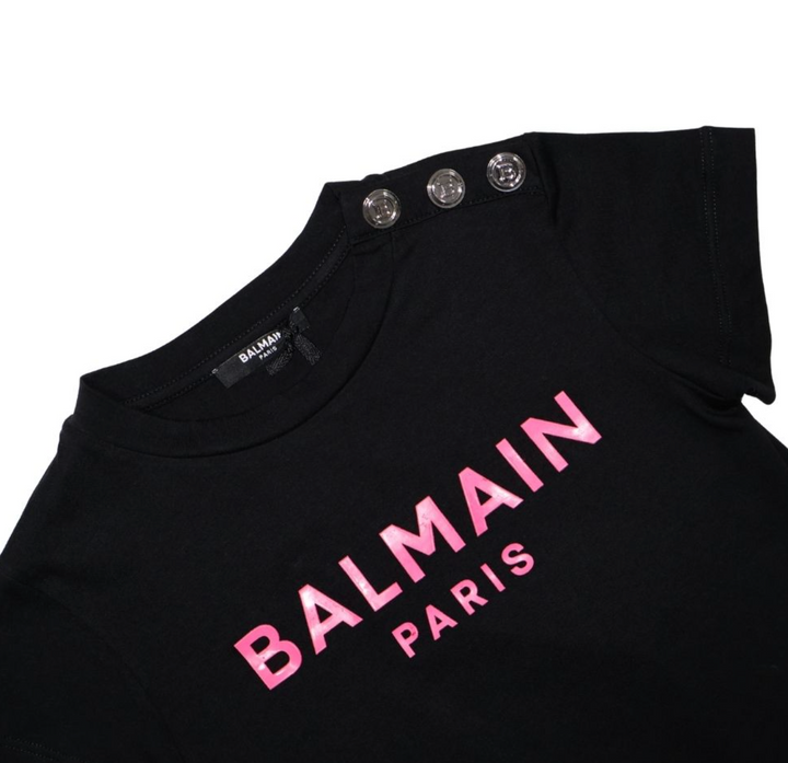 Balmain Paris Playera Negra Logo Rosa con Botones Balmain Paris Playera Negra Logo Rosa con Botones