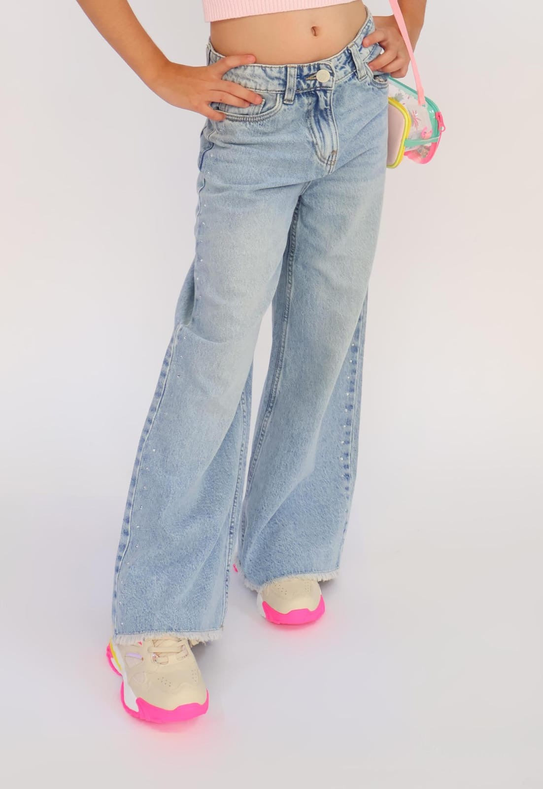 Pantalón de mezclilla wide leg con detalles brillantes BillieBlush
