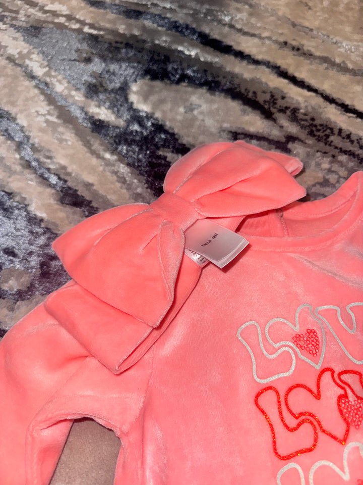 Mameluco Rosa de Terciopelo “Love” – Billie Blush