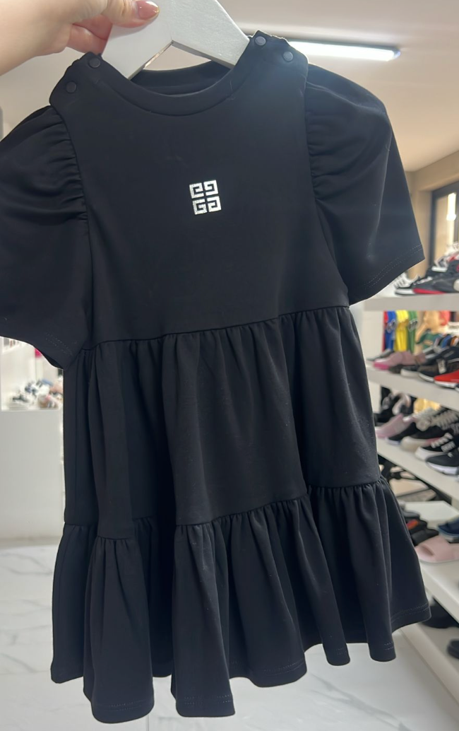 GIVENCHY – Vestido Negro Infantil con Logo