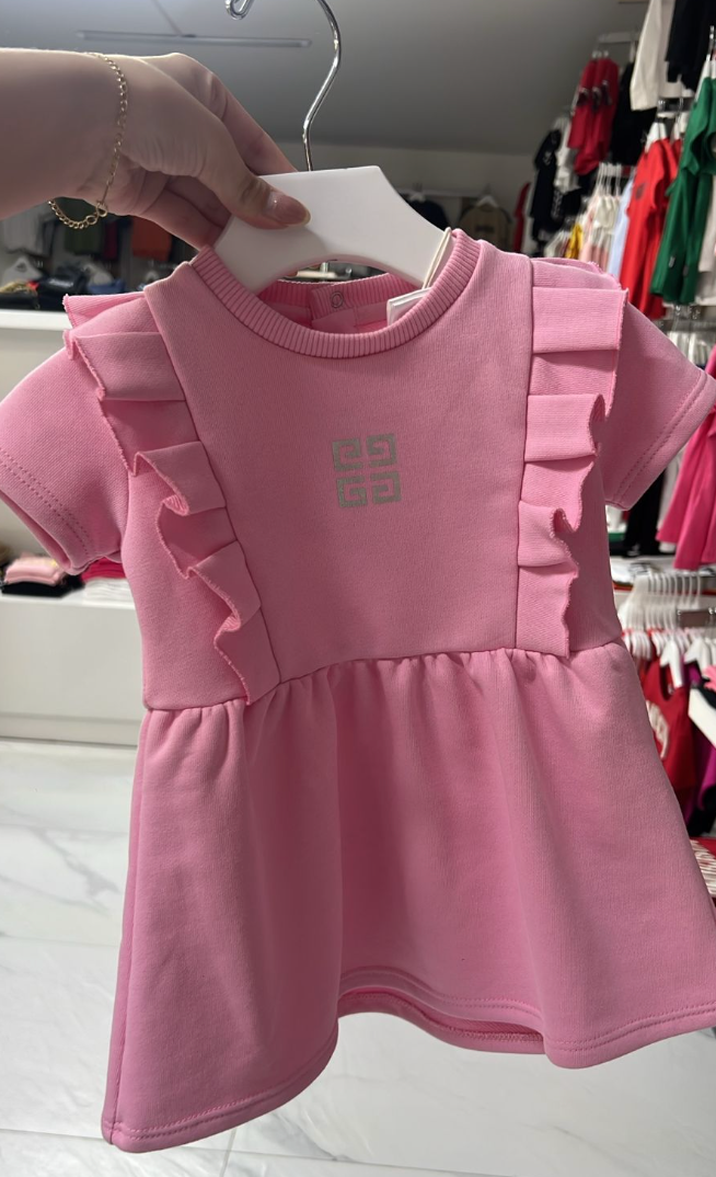 GIVENCHY – Vestido Rosa con Volantes