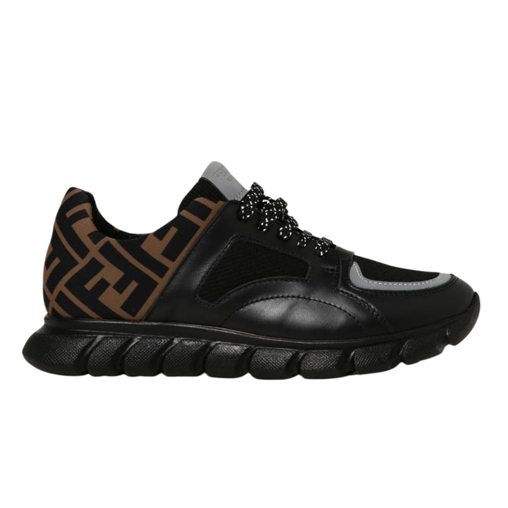 Fendi sneakers negras con paneles de malla y logo FF en el talón
