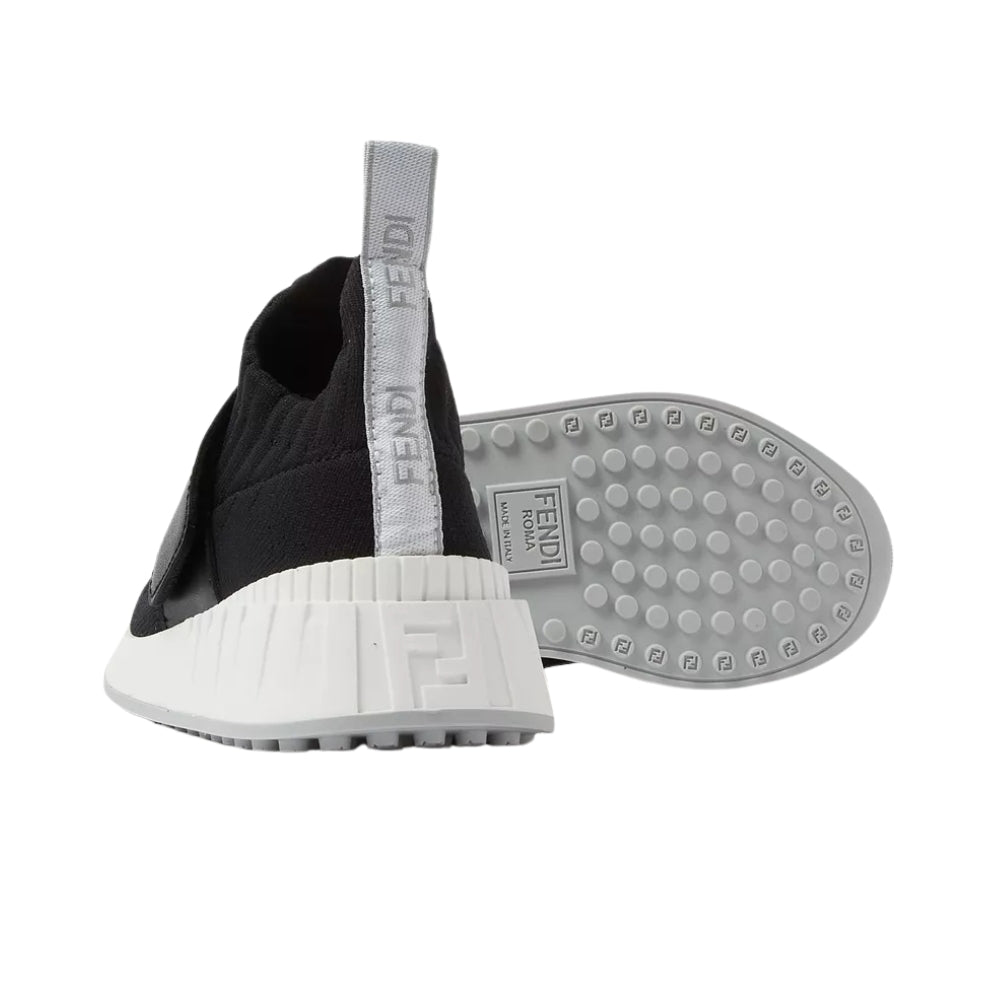 Fendi Sneakers Slip-On Negras con Elástico Logo