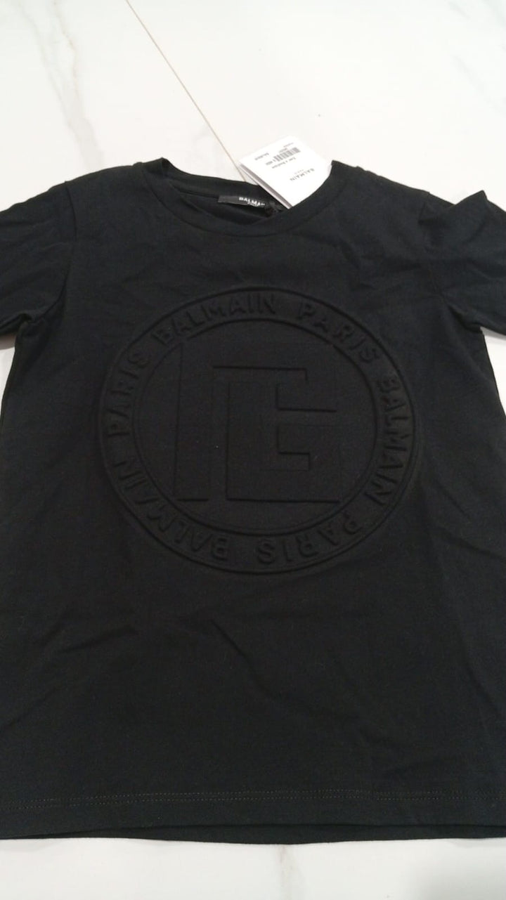Camiseta Balmain Paris para niña en negro con logo en relieve