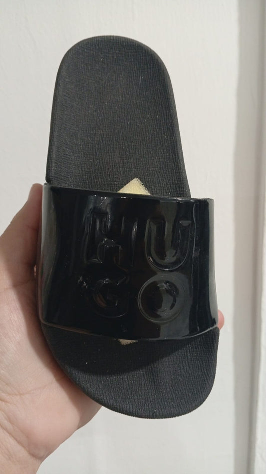Sandalias HUGO Slide para niño – Negro Charol
