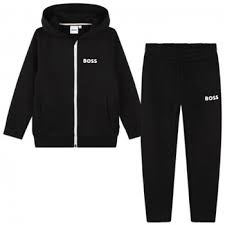 Conjunto de sudadera y pantalón